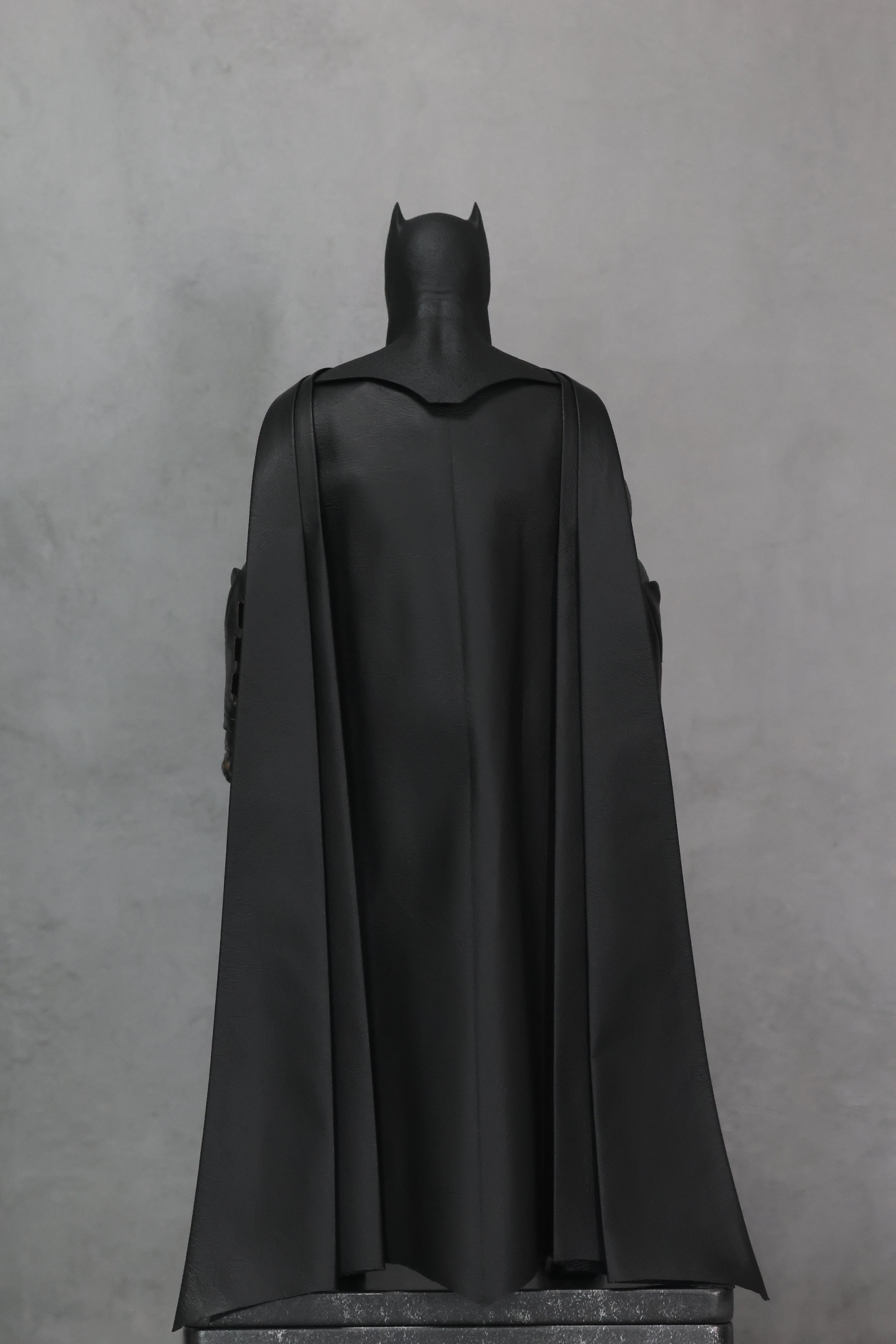 (In Stock) E Studios Evans Hot Toys Batman Drape Cape